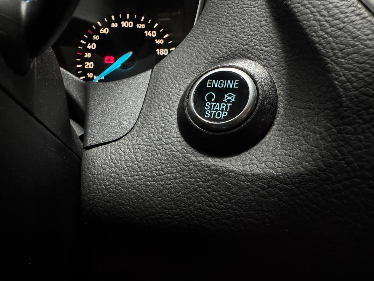 Ford Focus Titanium / 1.5 TDCi 120 CV /SW/