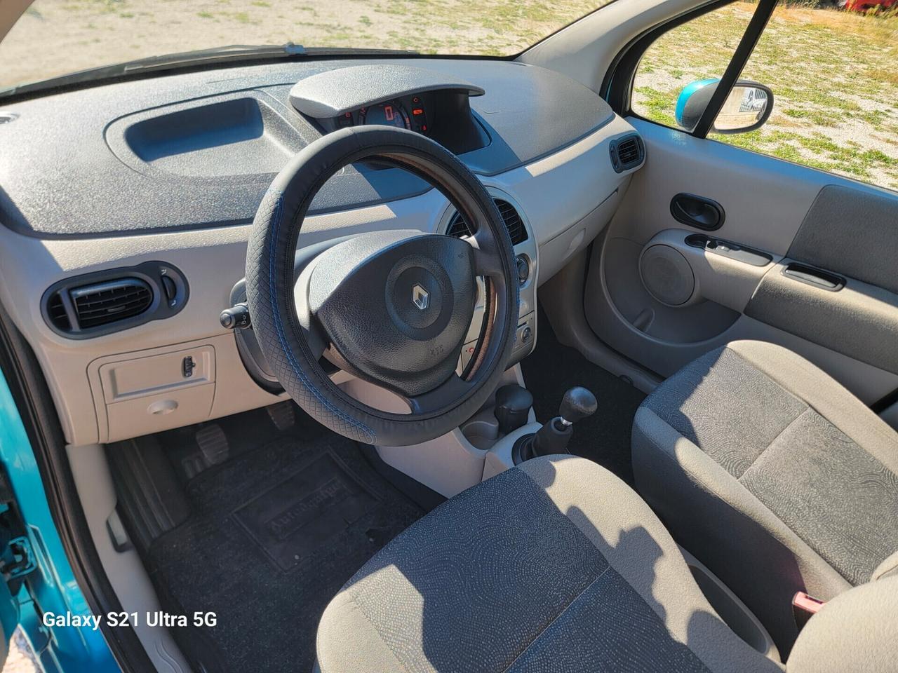 Renault Modus 1.2 16V Luxe Dynamique