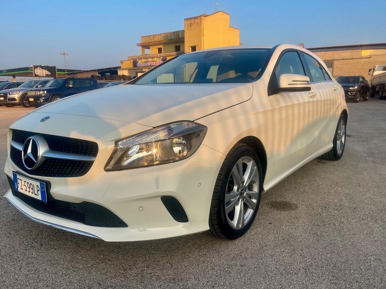 MERCEDES A 180 CDI 110CV SPORT EDITION FULL MY17