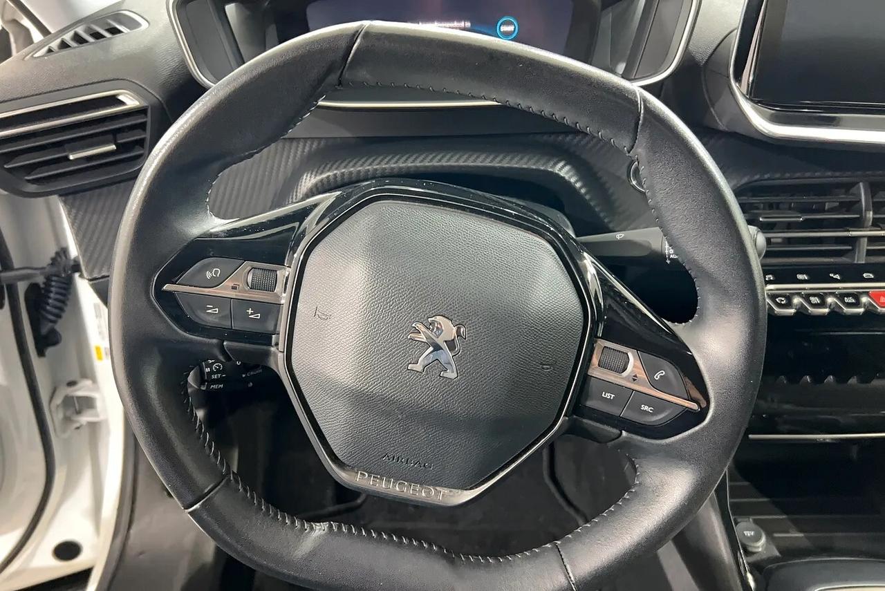 Peugeot 2008 PureTech 100 S&S Allure