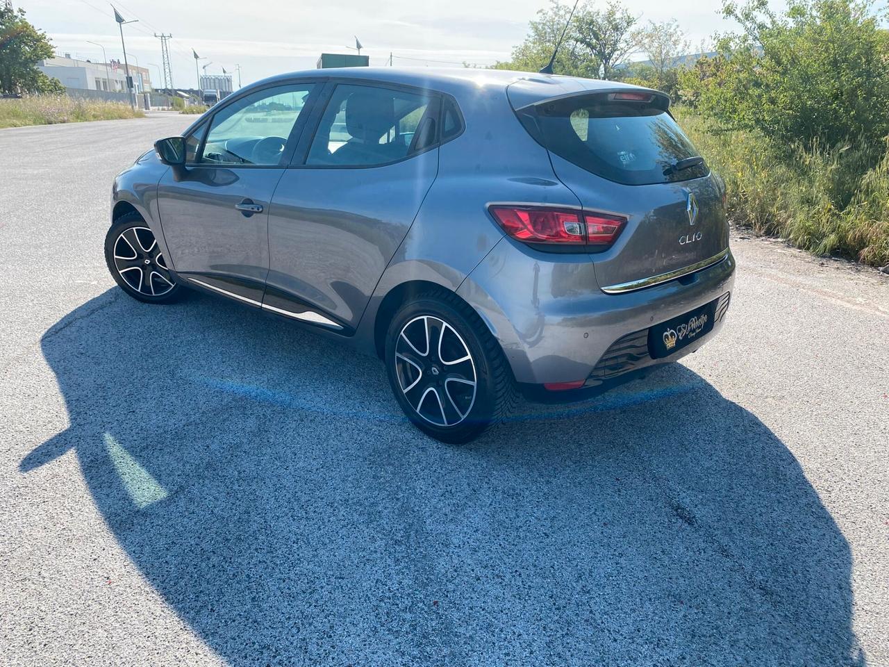 Renault Clio 1.2 75CV 5 porte Live