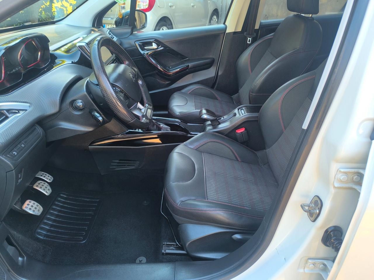 Peugeot 2008 PureTech Turbo 110 S&S GT Line
