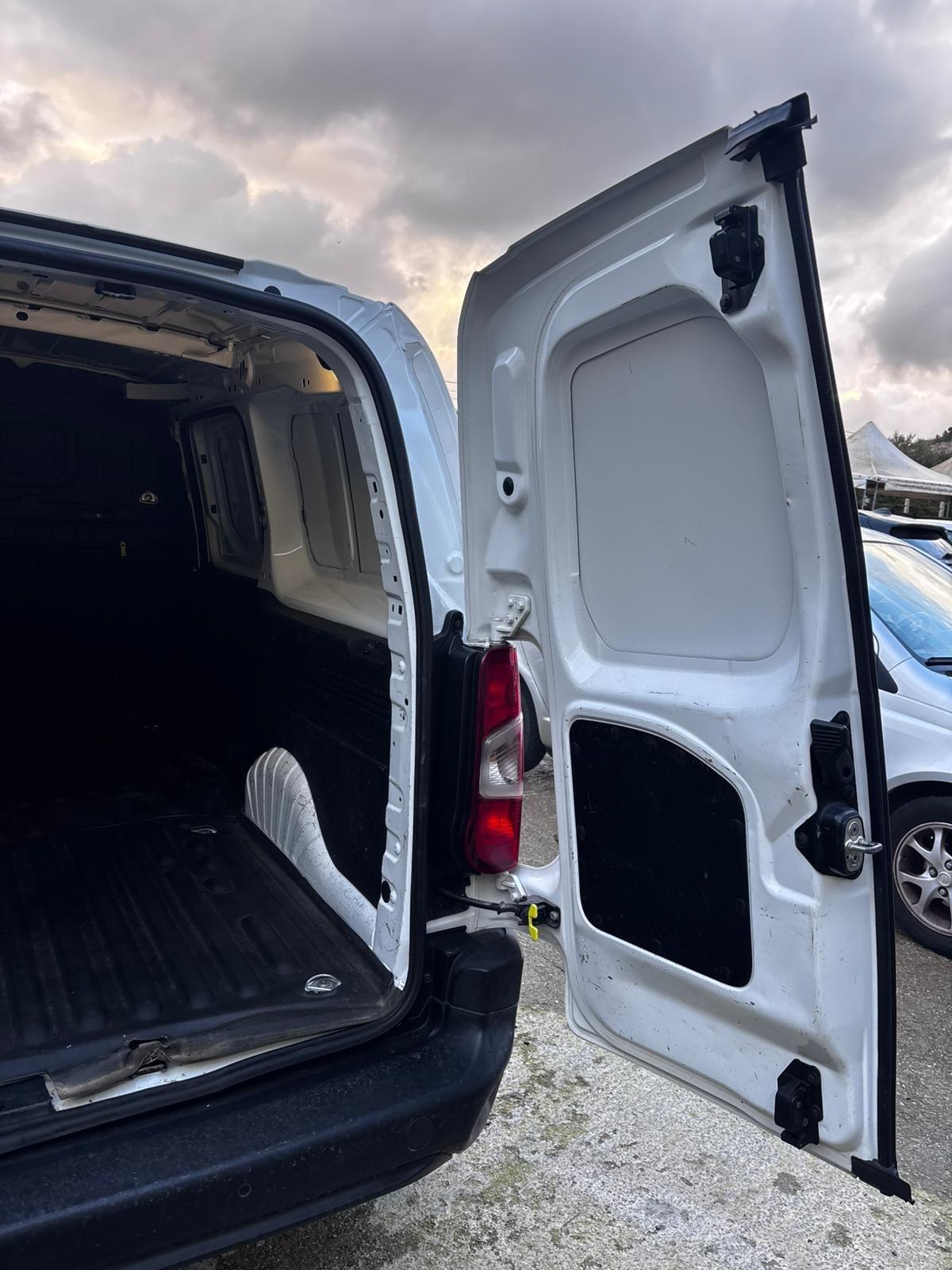 Citroen Berlingo BlueHDi XL Flog 4P/D/1499