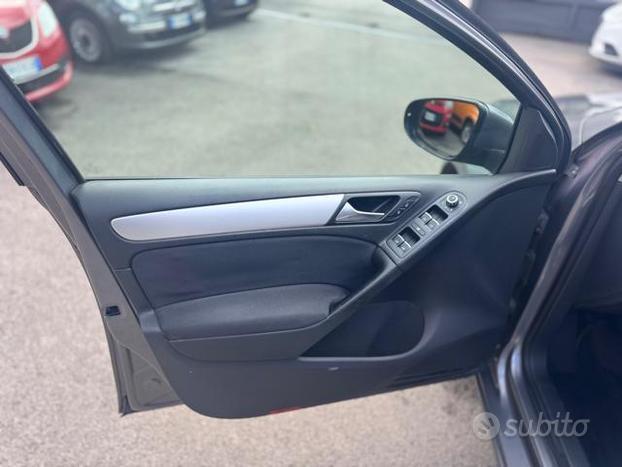 VOLKSWAGEN Golf 1.6 TDI DPF 5p. Highline