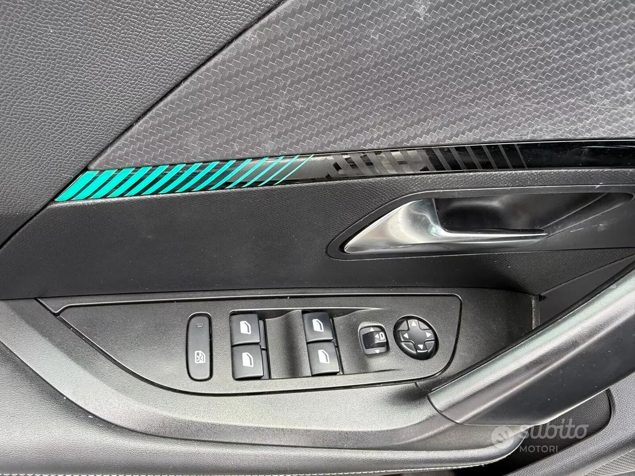 Peugeot 2008 1.5 130CV DIESEL ANNO 2021 AUTOMATICA