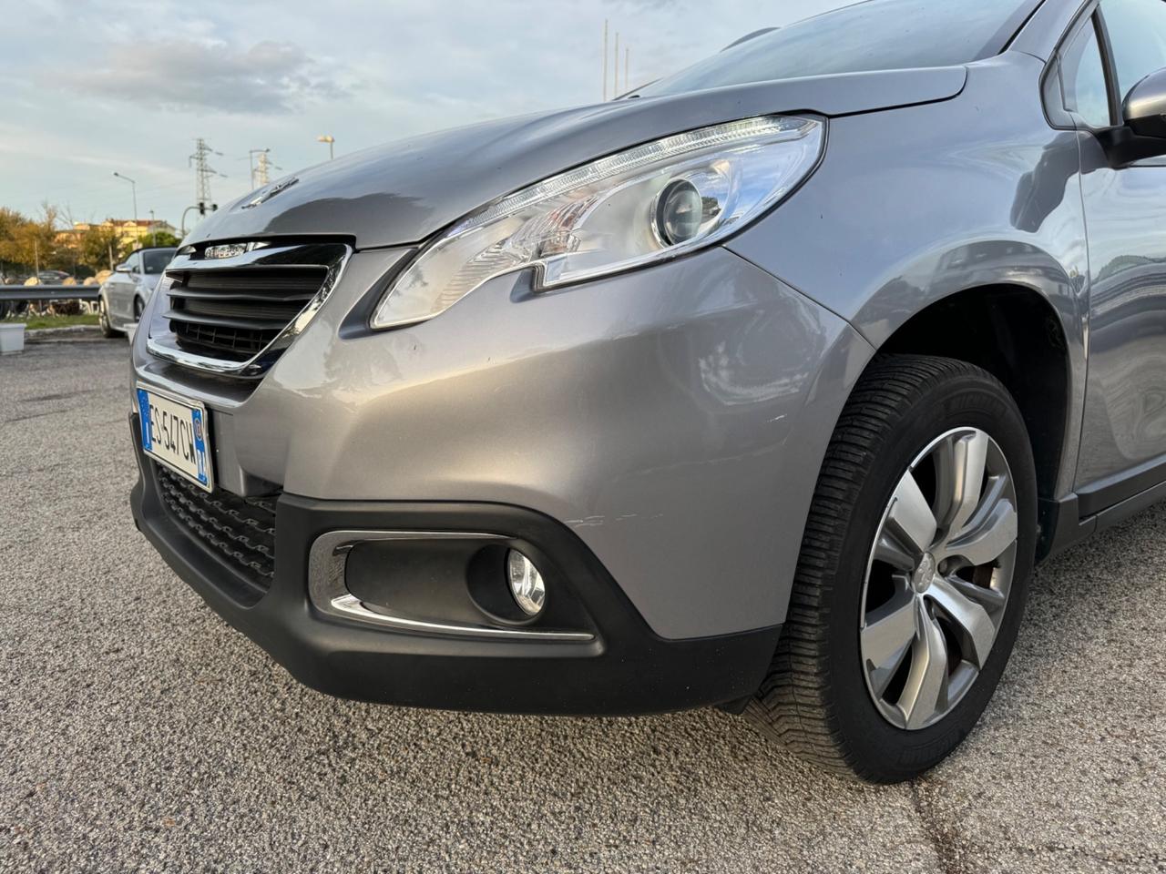 Peugeot 2008 1.2 VTi 82CV Allure NEOPATENTATI