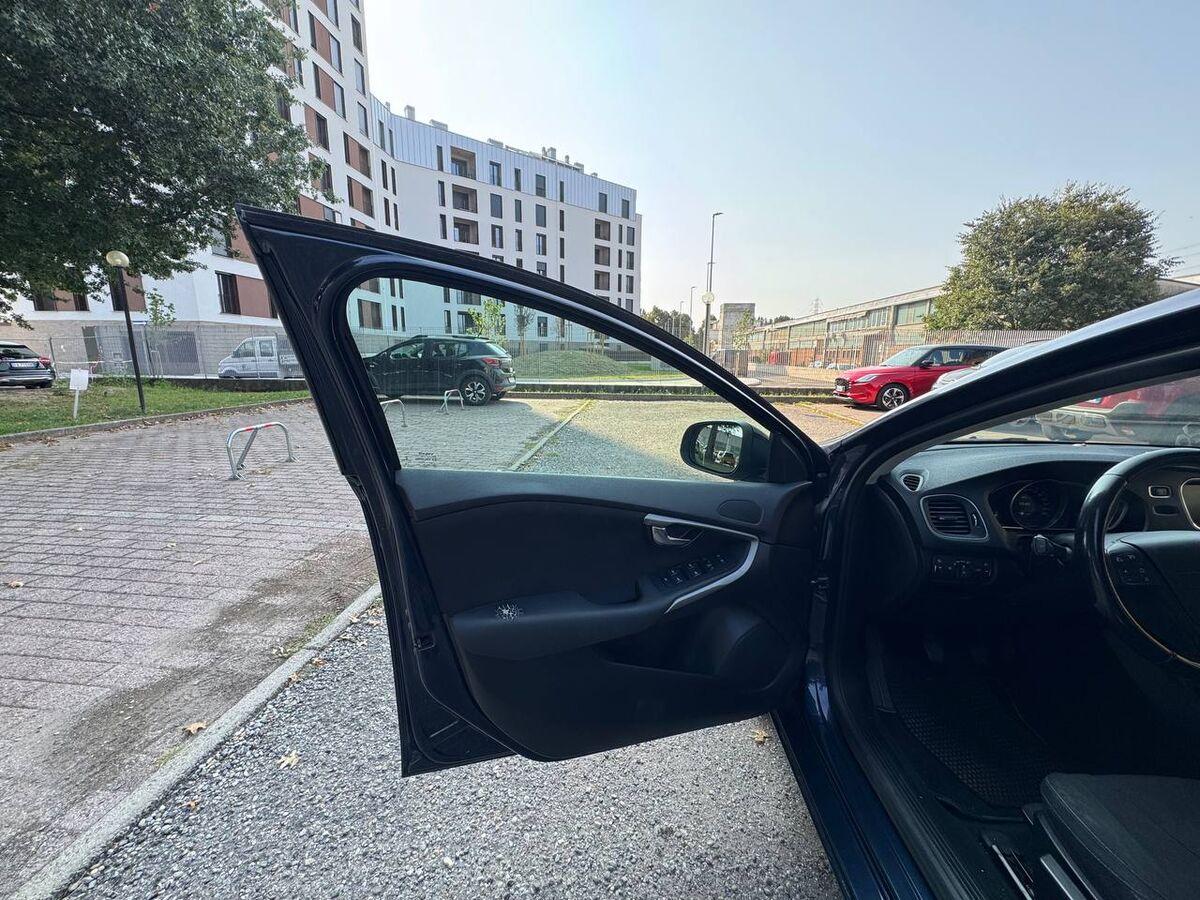 Volvo V40 1.6 d2 Momentum