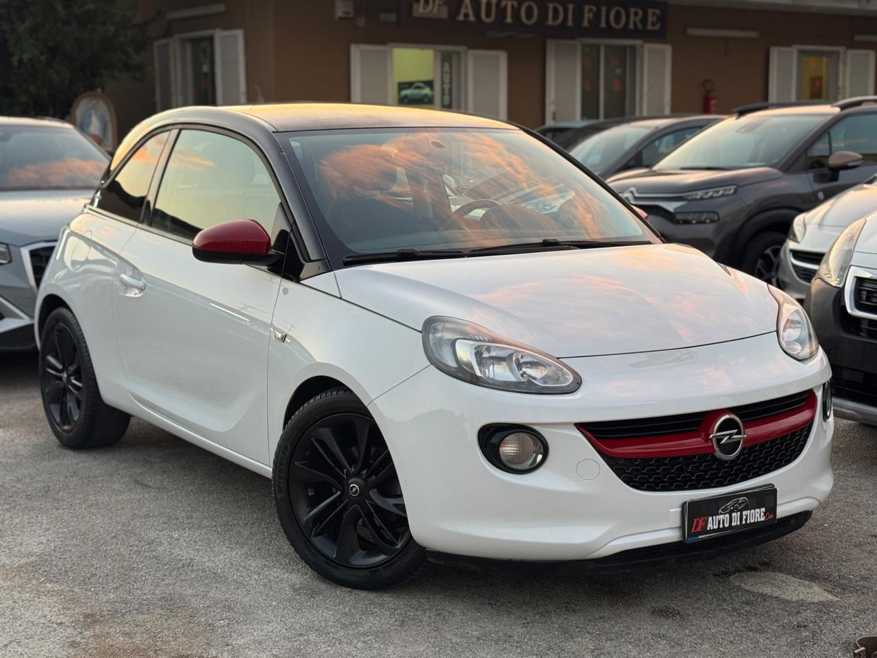 Opel Adam 1.4 GPL Tech Glam b-color