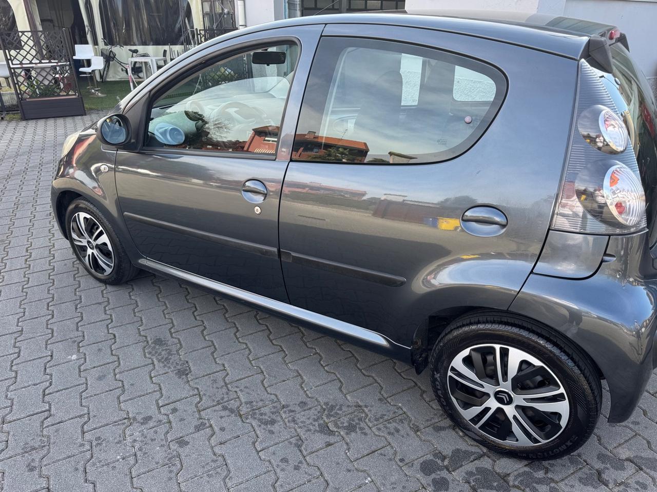 Citroen C1 1.0 5 porte automatica