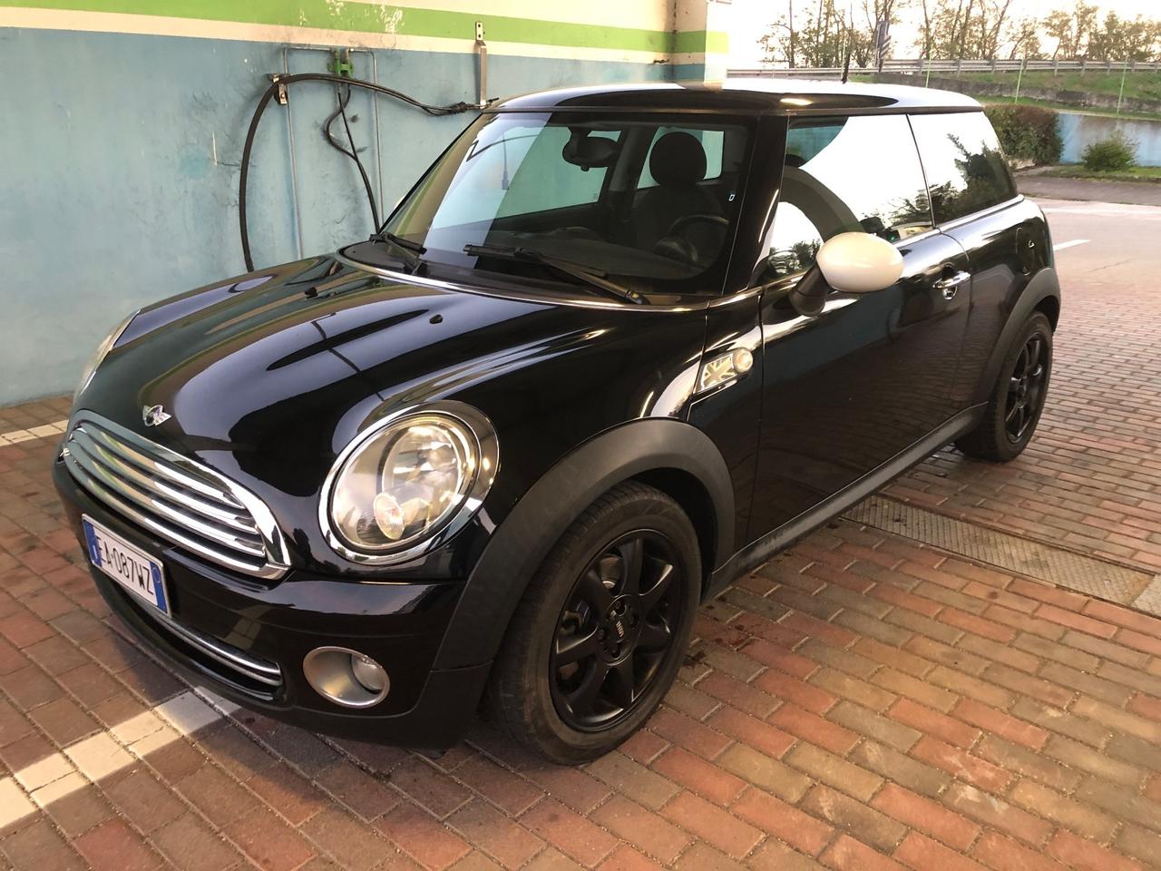 MINI ONE 1.4 BENZINA - KM 92000