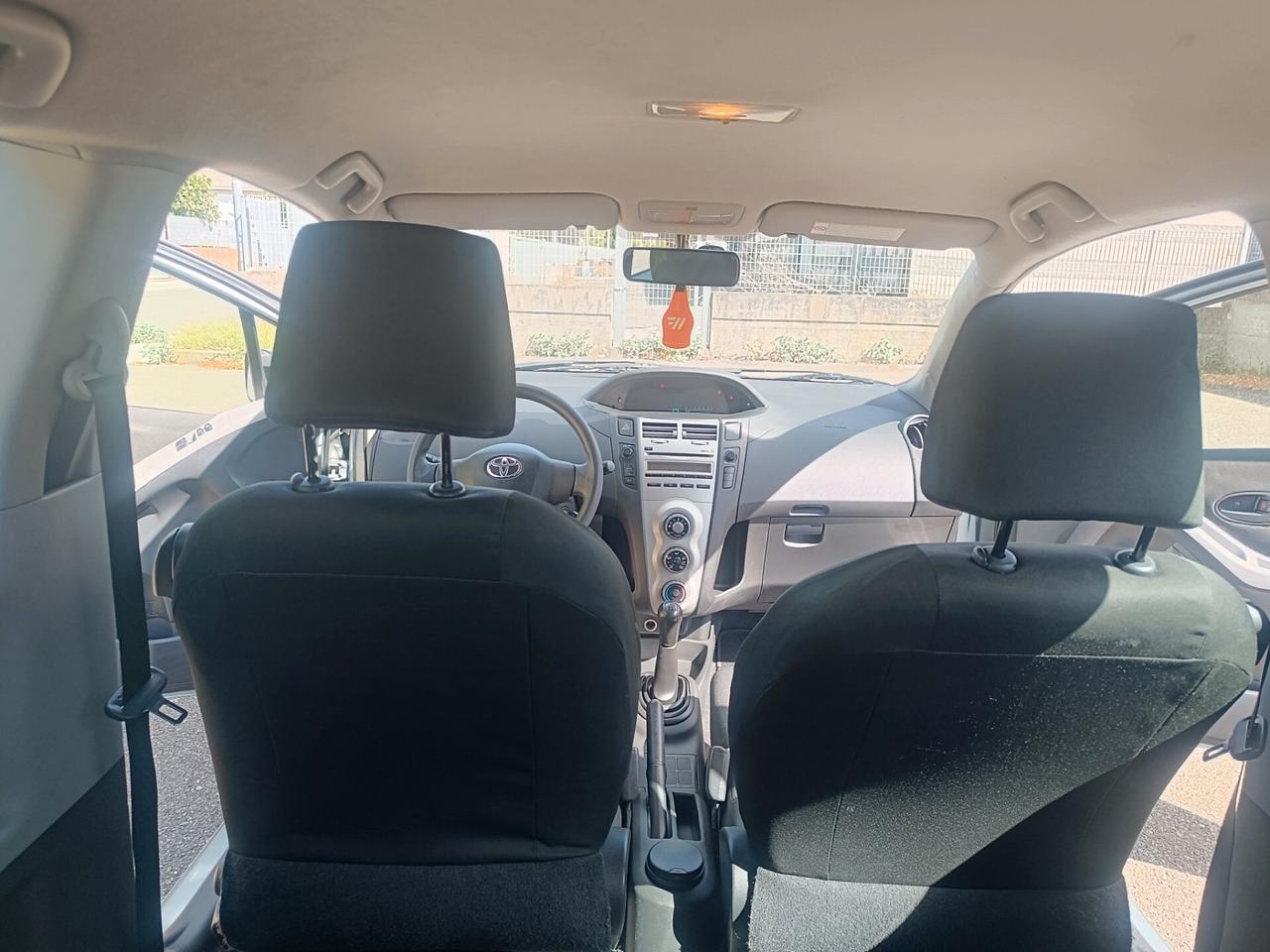 Toyota Yaris 1.0 3 porte SOLO 139.000 KM