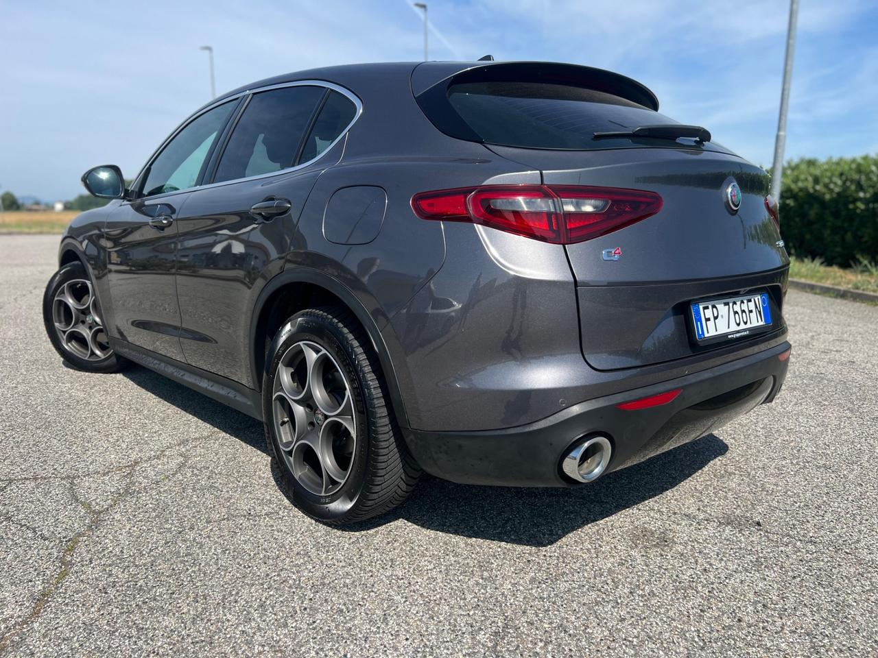 Alfa Romeo Stelvio 2.2 Turbodiesel 180 CV AT8 Q4 Executive
