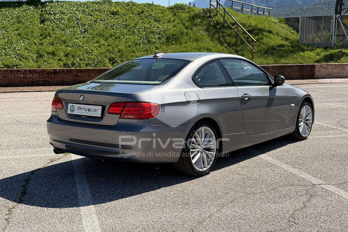 BMW 320d xDrive cat Coupé Futura