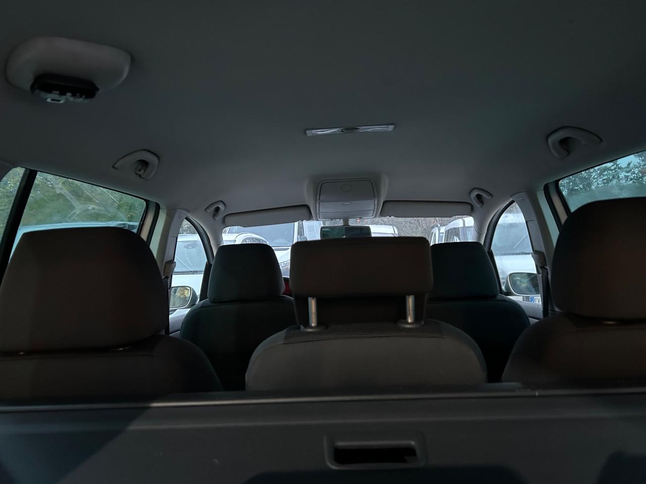 Volkswagen Touran 1.9 TDI 105CV 7 Posti