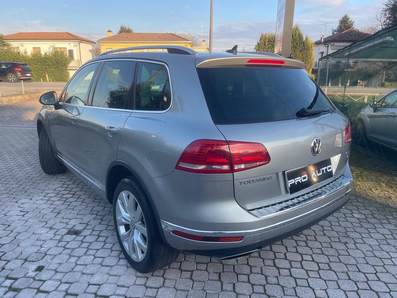 Volkswagen Touareg 3.0 TDI 204 CV tiptronic BlueMotion Techn. Executive