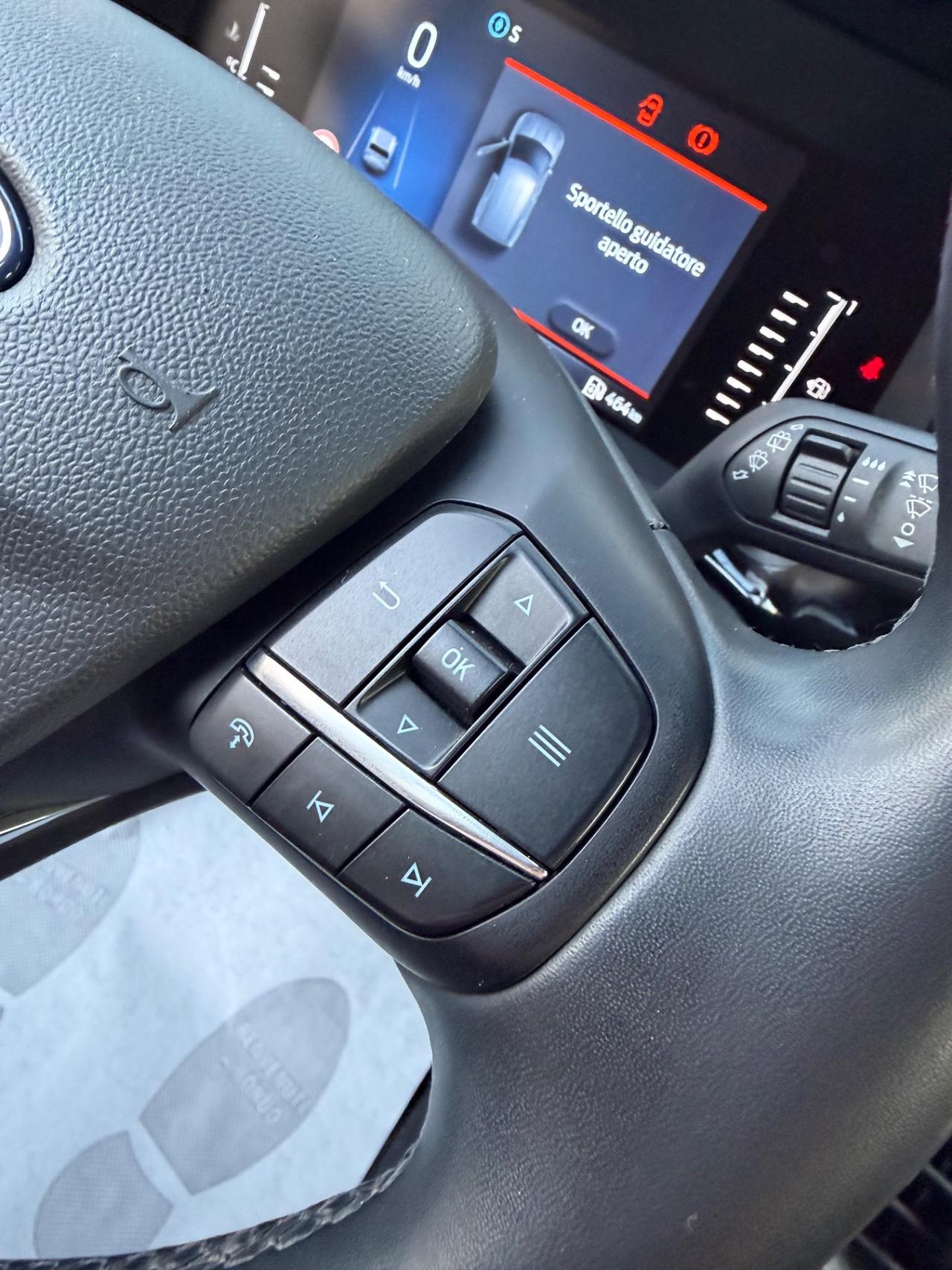 Ford Tourneo Courier 1.0 EcoBoost Powershift Active