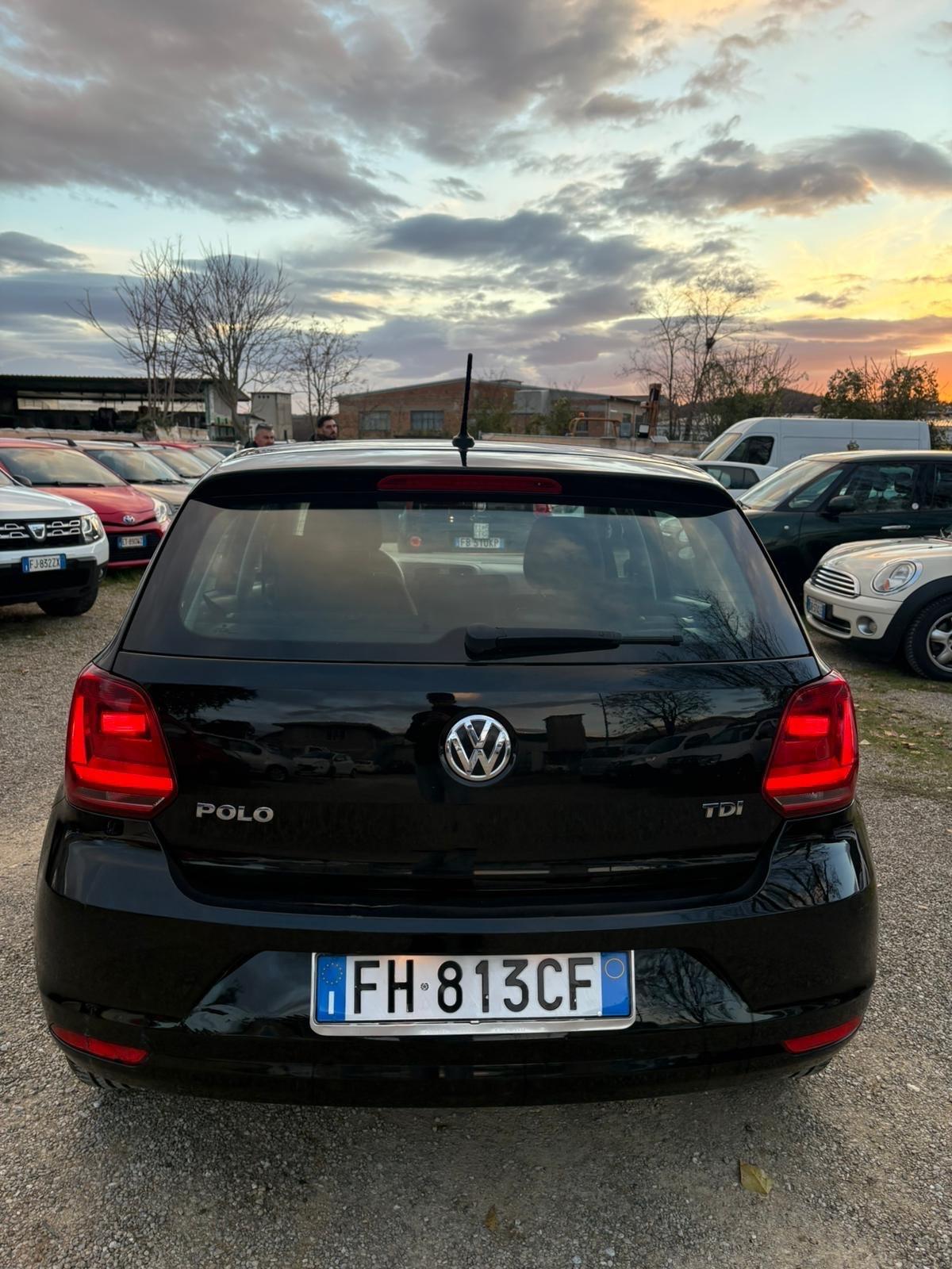 Volkswagen Polo 1.4 TDI 5p. Trendline 2017 238.000 KM