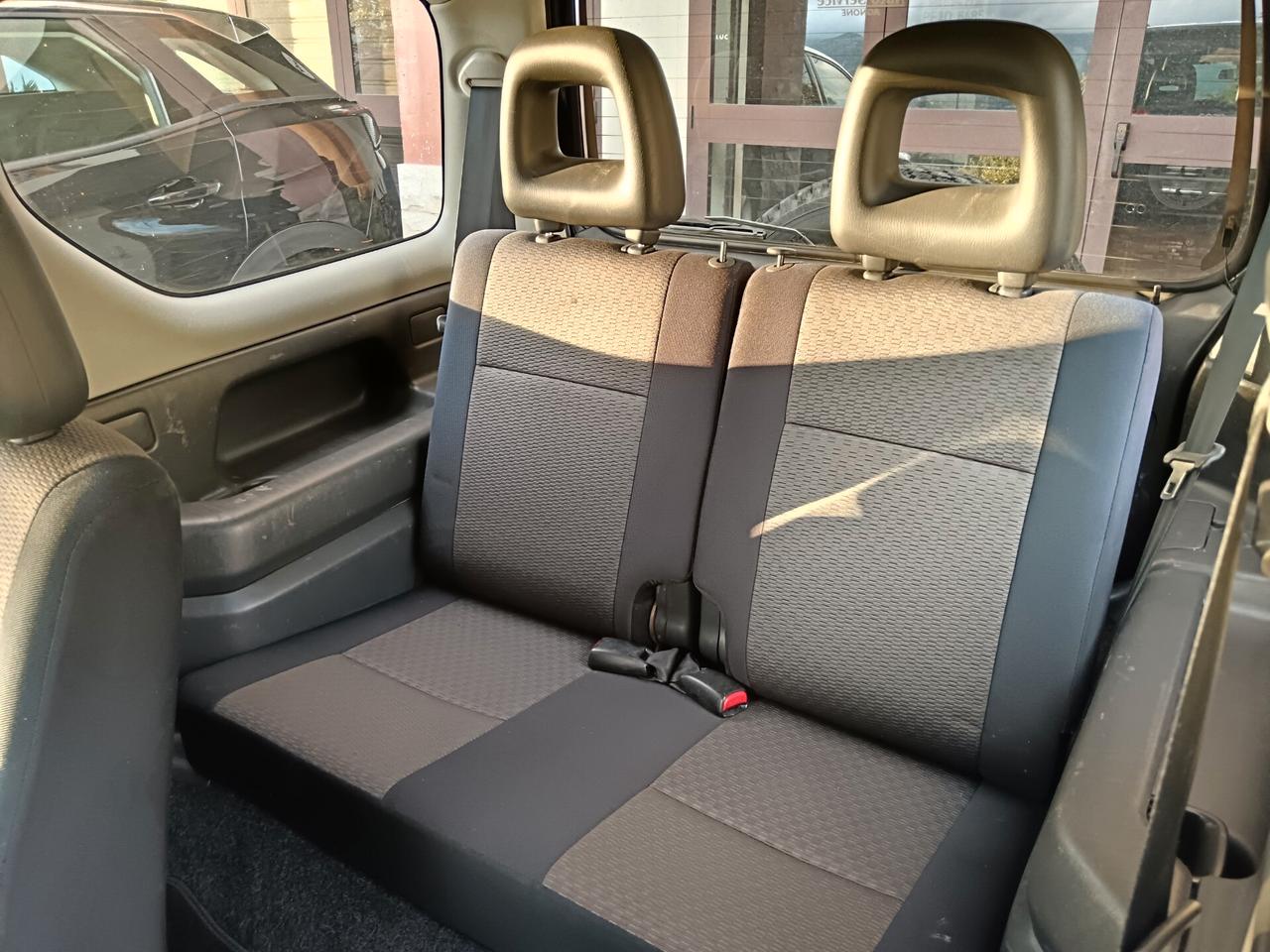 Suzuki Jimny 1.5 DDiS 86CV 4WD + GANCIO TRAINO