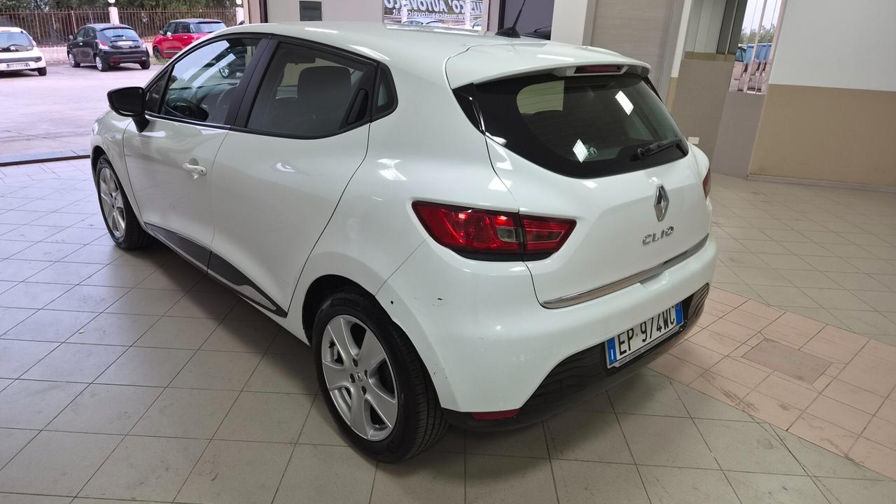 Renault Clio 1.2 75CV 5 porte Live