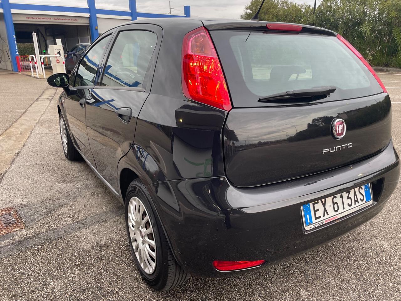 Fiat Punto 1.3 MJT anno 2014 ok per neo patentati