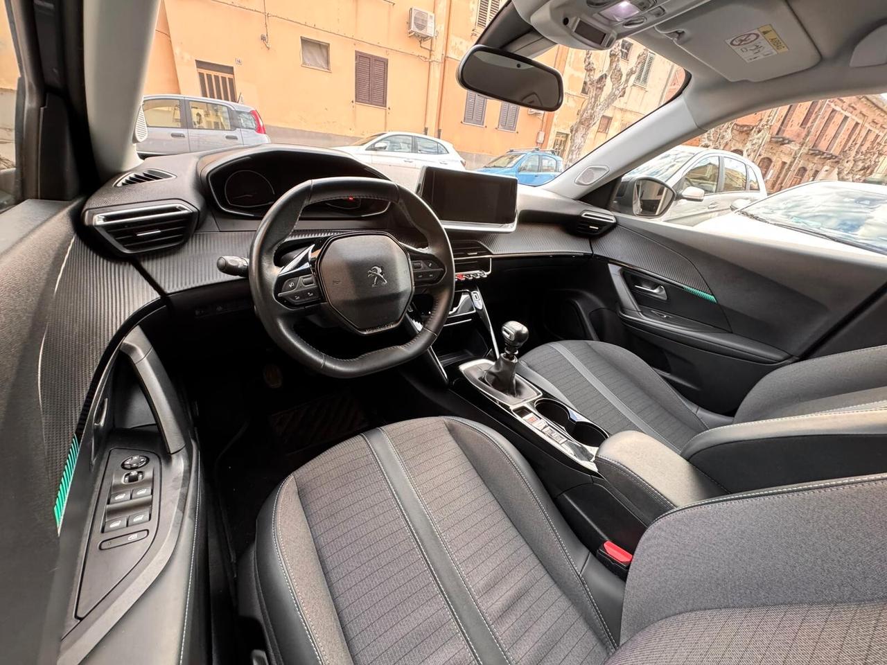 Peugeot 2008 PureTech 100 S&S Allure TUA DA 160€ ANTICIPO 0