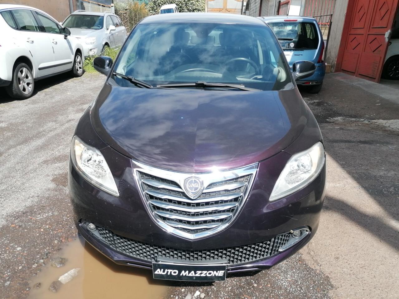 Lancia Ypsilon 1.3 MJT 16V 95 CV (da vetrina)