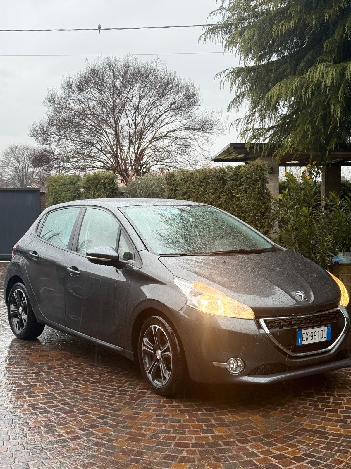 Peugeot 208 1.4 VTi 95 CV 5p. GPL Allure