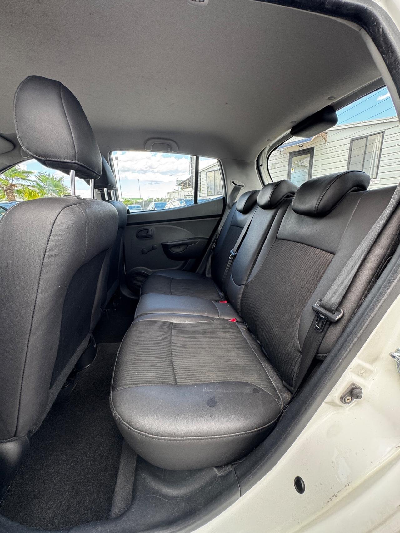 Kia Picanto 2009 ok neopatentati
