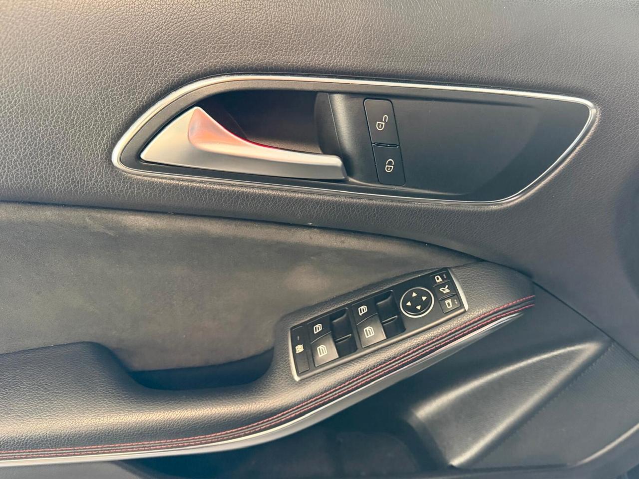 MERCEDES-BENZ GLA 45 PREMIUM 2.0 4MATIC 380CV TETTO PELLE CAM ANNO 2017