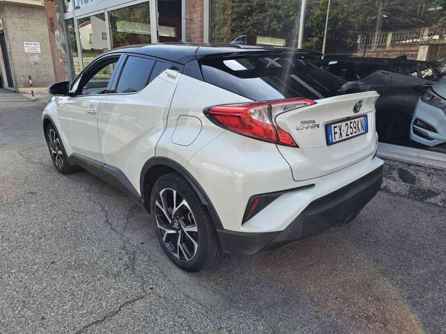 TOYOTA C-HR 1.8 Hybrid E-CVT Trend