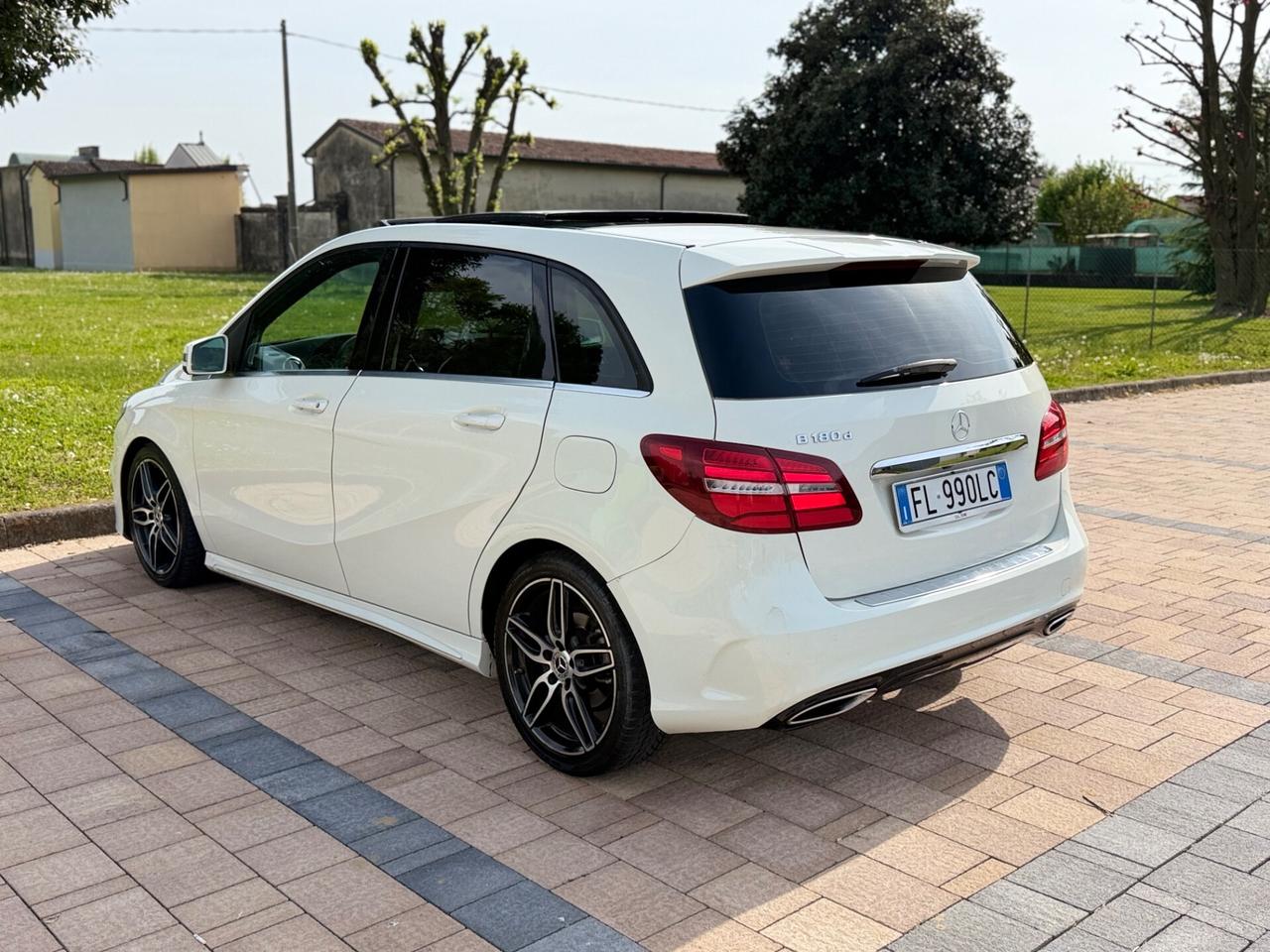 Mercedes-benz B 180 d Automatic Premium