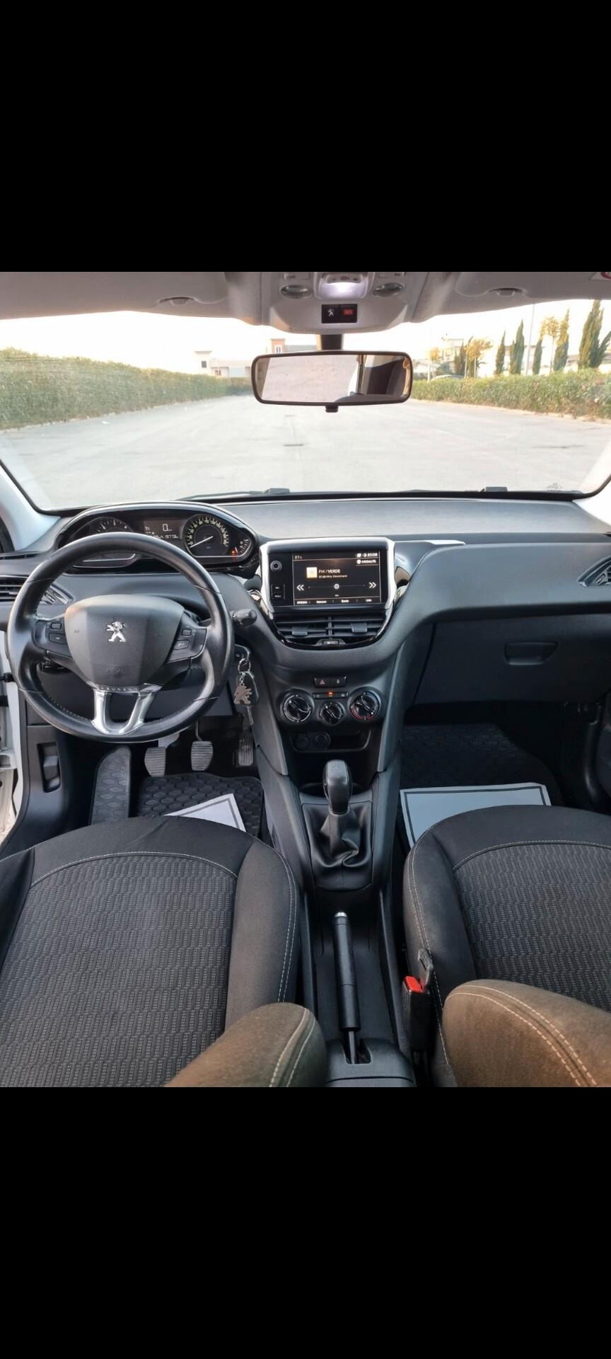 Peugeot 208 1.6 diesel 2018 km 87500