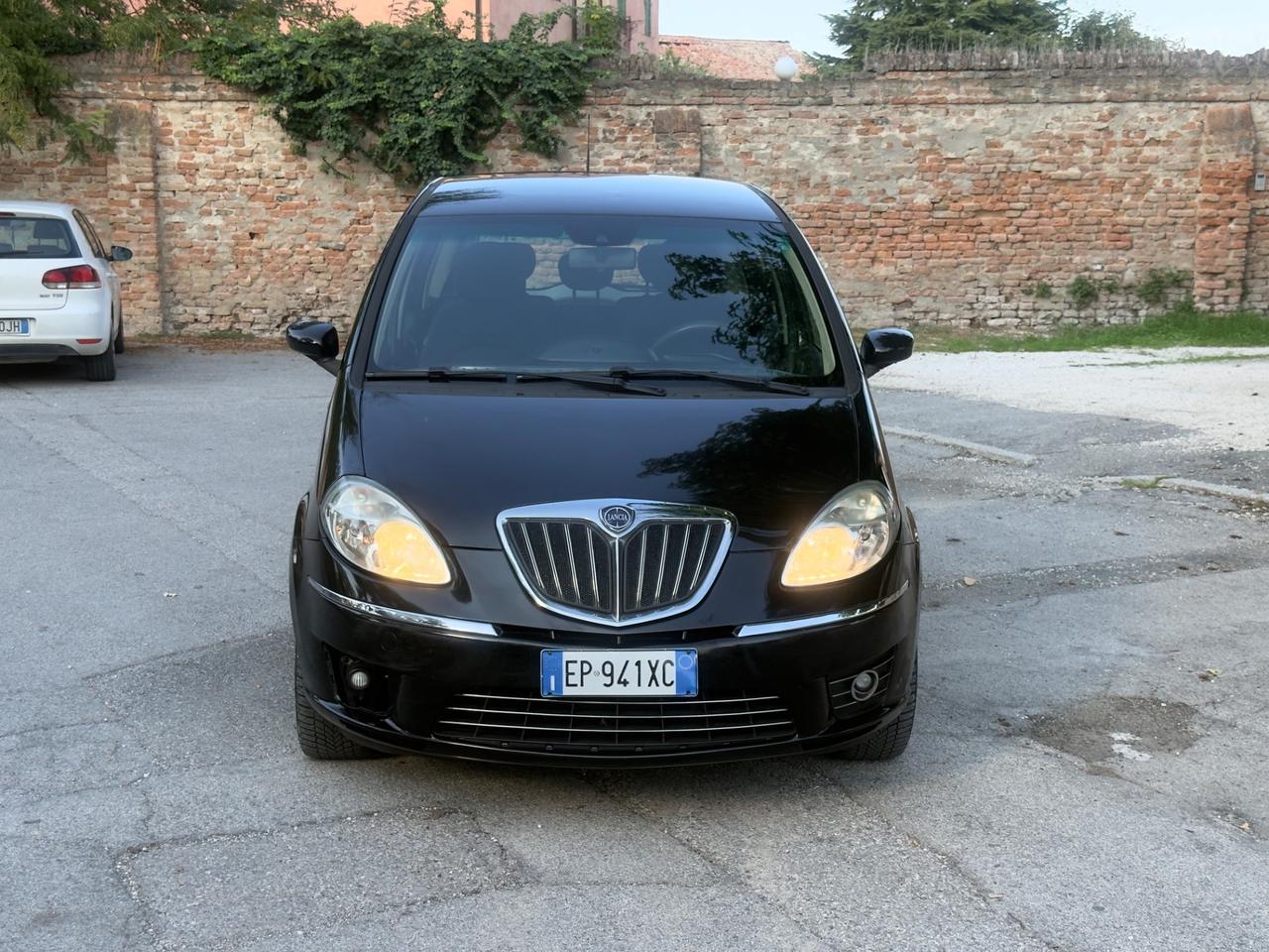 Lancia MUSA 1.6 Multijet Poltrona Frau