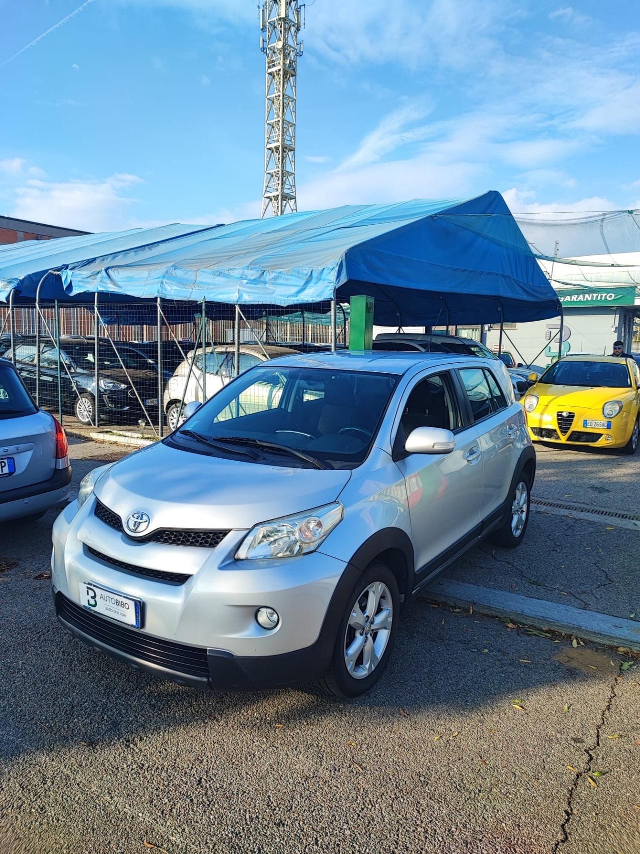 Toyota Urban Cruiser 1.4 D-4D AWD Luxury
