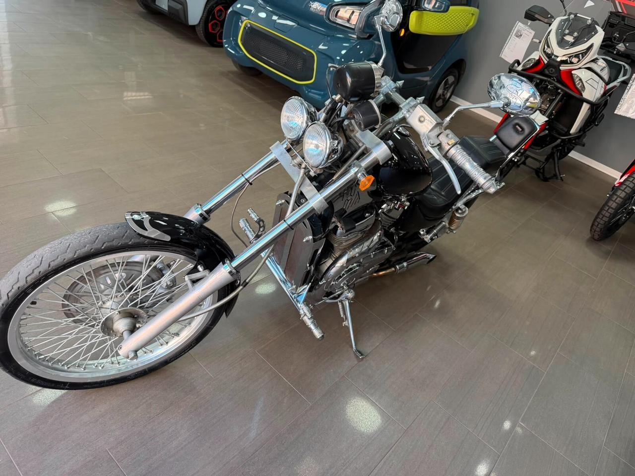 Suzuki Intruder 800