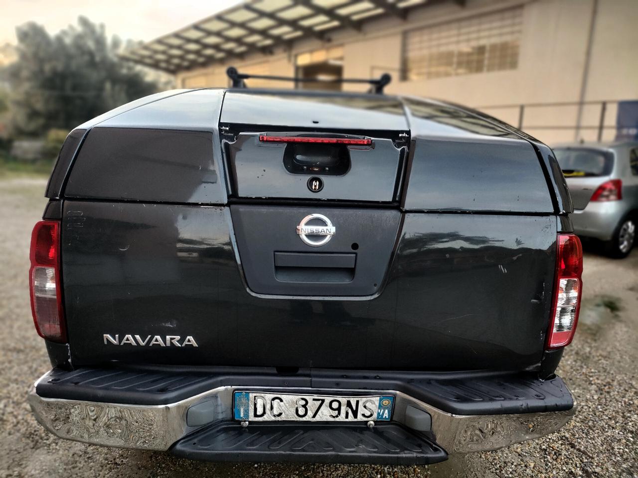 Nissan Navara 2.5 dCi 4p Double Cab LE