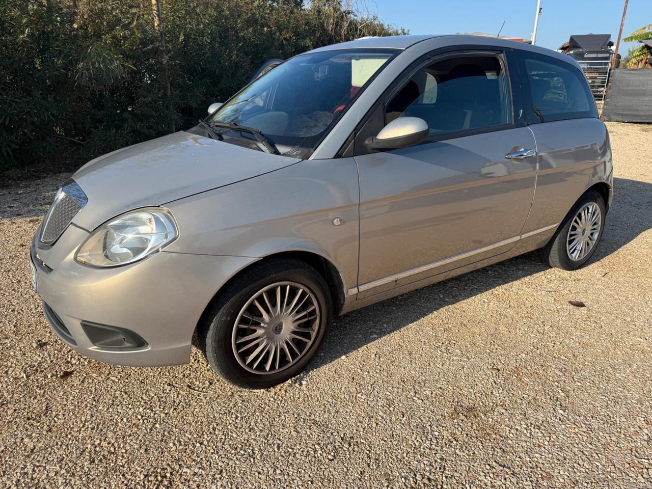 Lancia Ypsilon 1.2 GPL