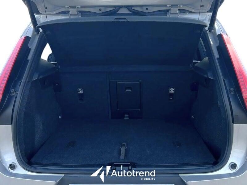 Volvo XC40 B3 163+14 CV Automatico LED Core