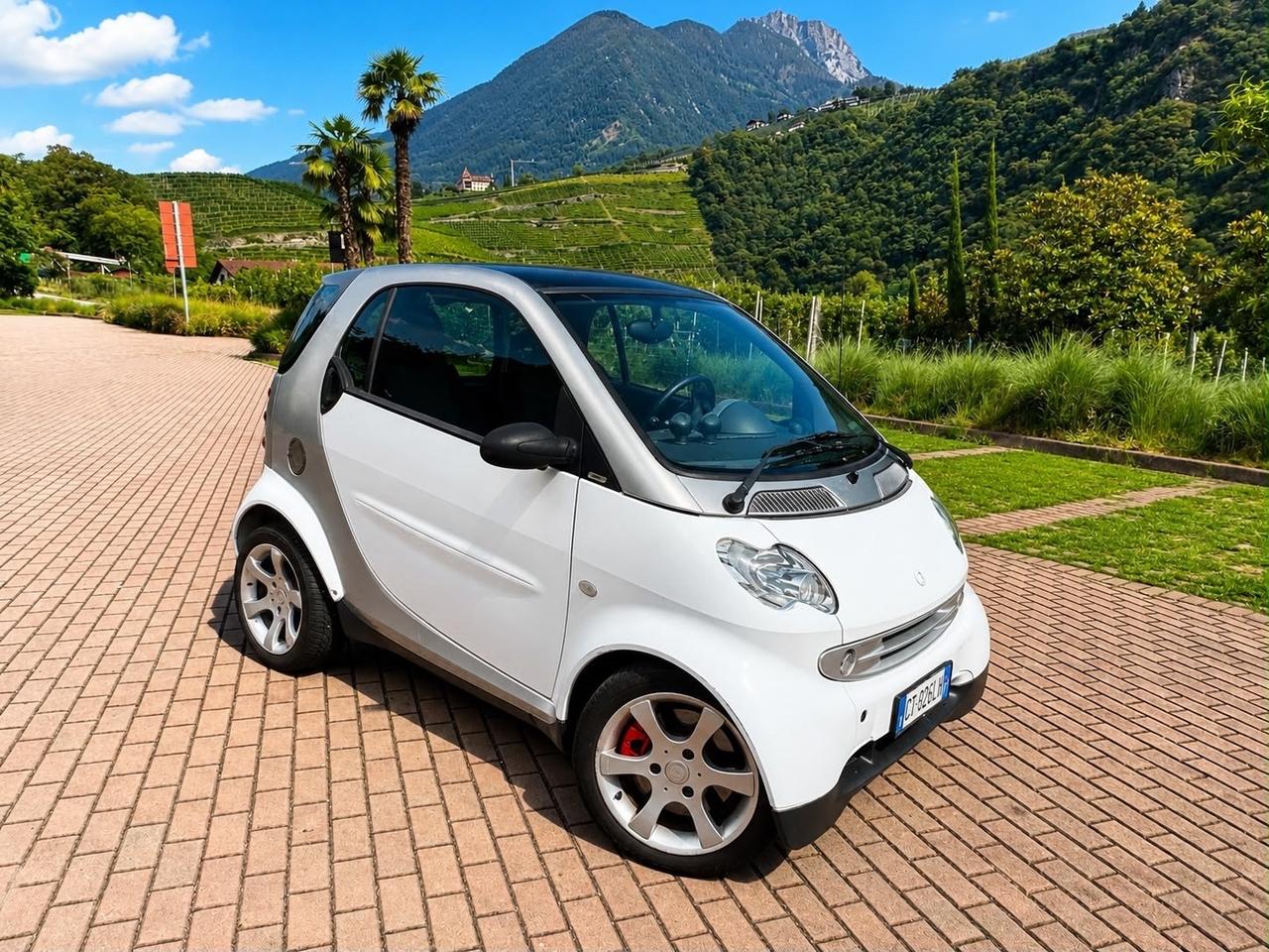 Smart ForTwo 700 coupé pure (37 kW)