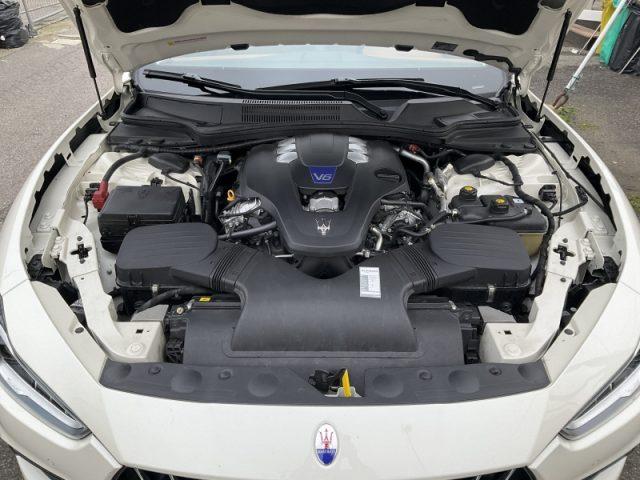 MASERATI Ghibli V6 430 CV Q4 Gransport