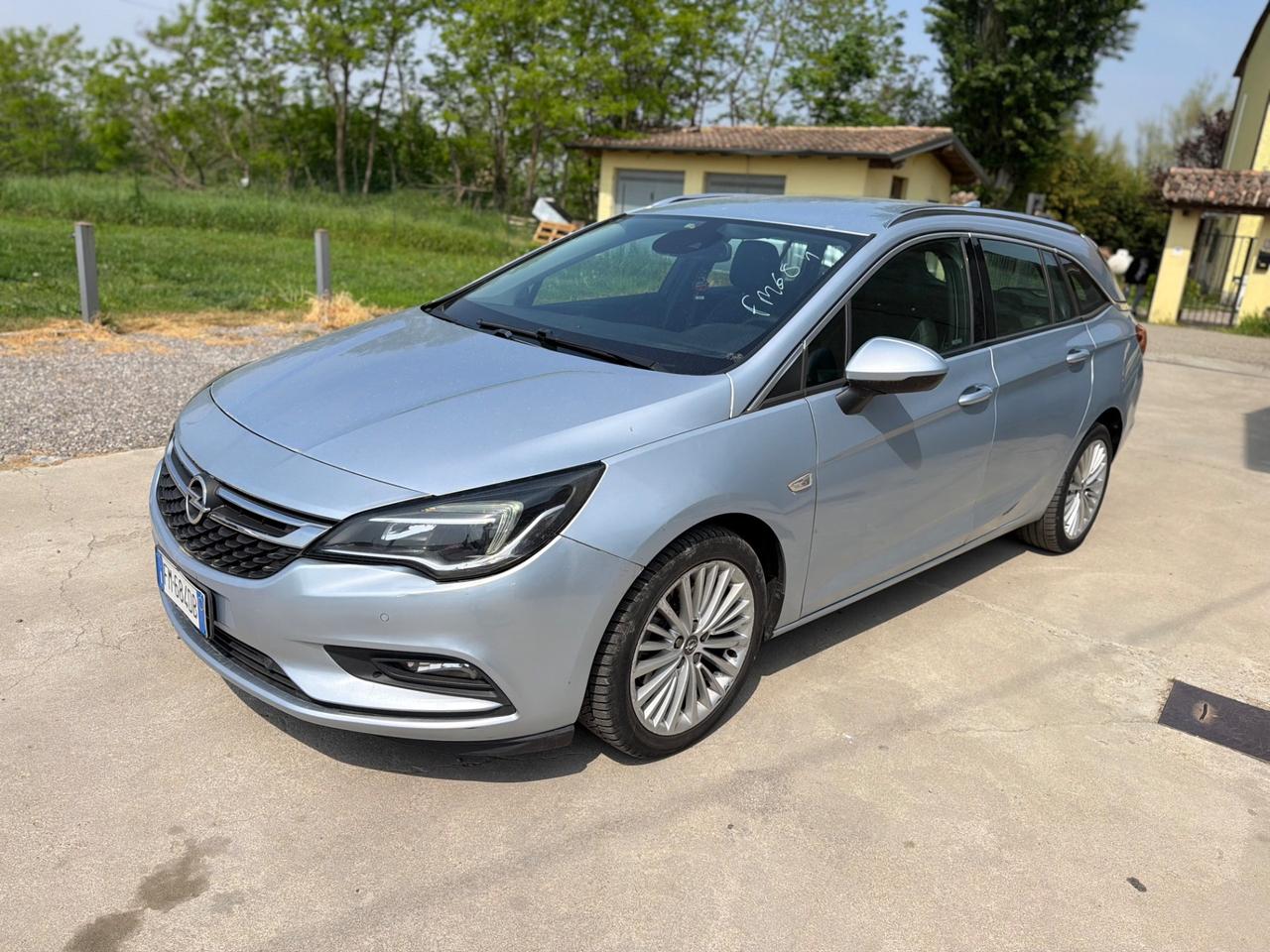 Opel Astra 1.6 CDTi 136CV Start&Stop Sports Tourer Innovation
