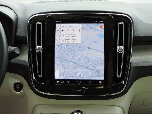 VOLVO XC40 B4 BENZINA AWD ULTIMATE DARK AUTOMATICA