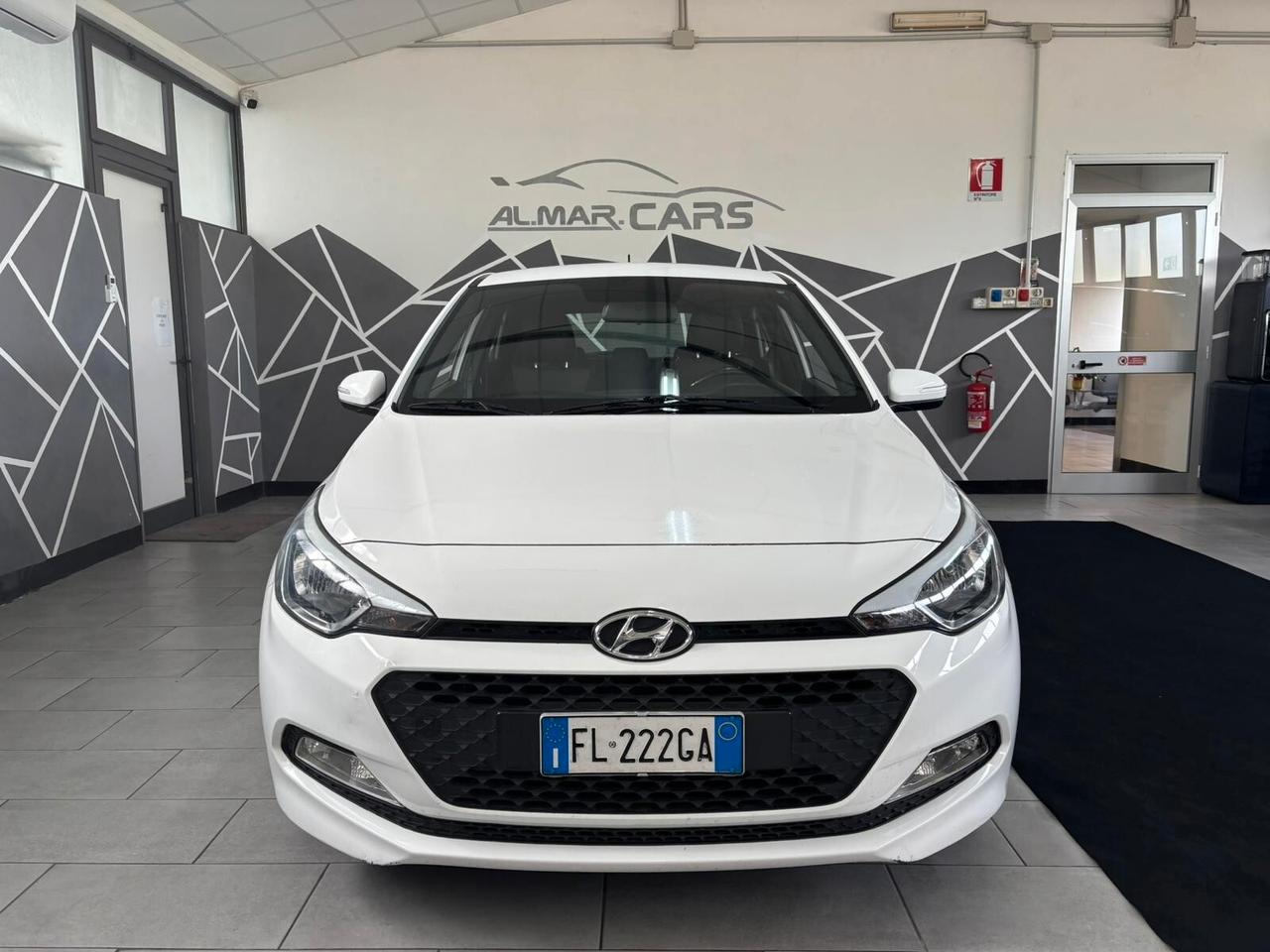 Hyundai i20 1.2 5 porte Blackline NEOPATENTATI