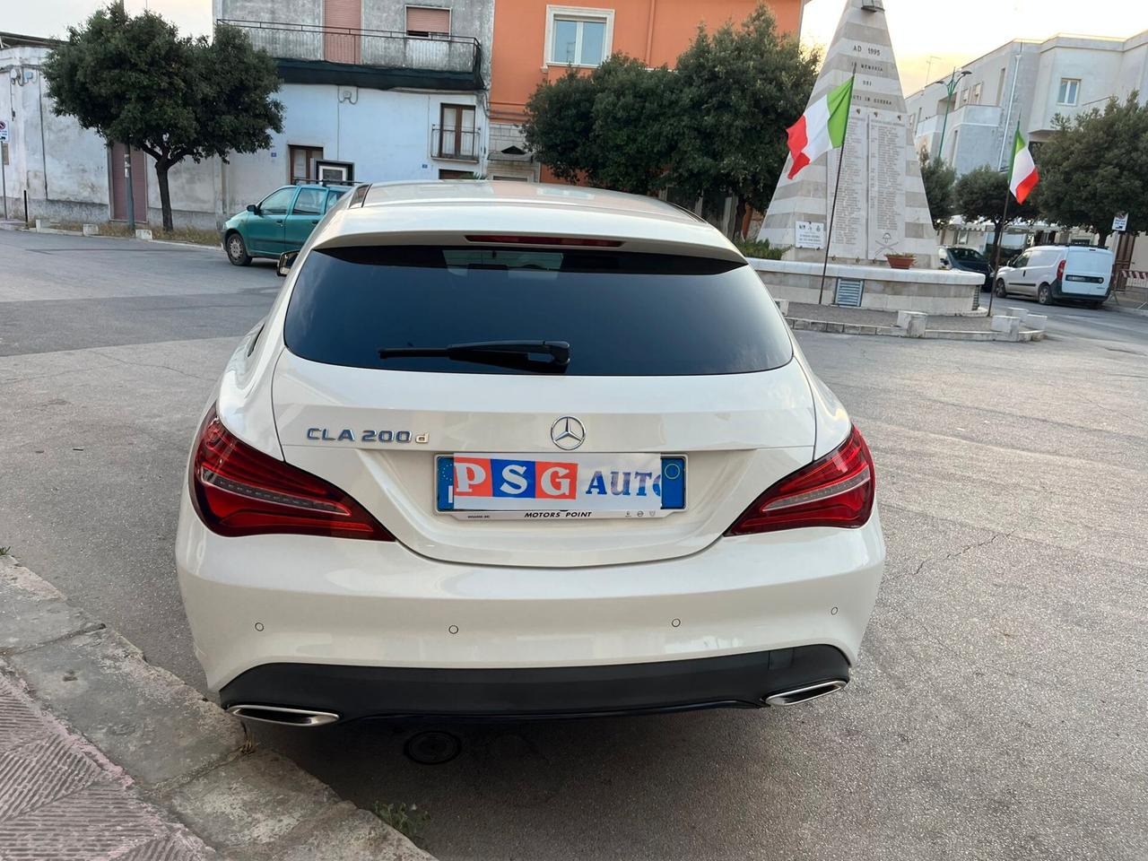 Mercedes-benz CLA 200 d S.W. Automatic Premium