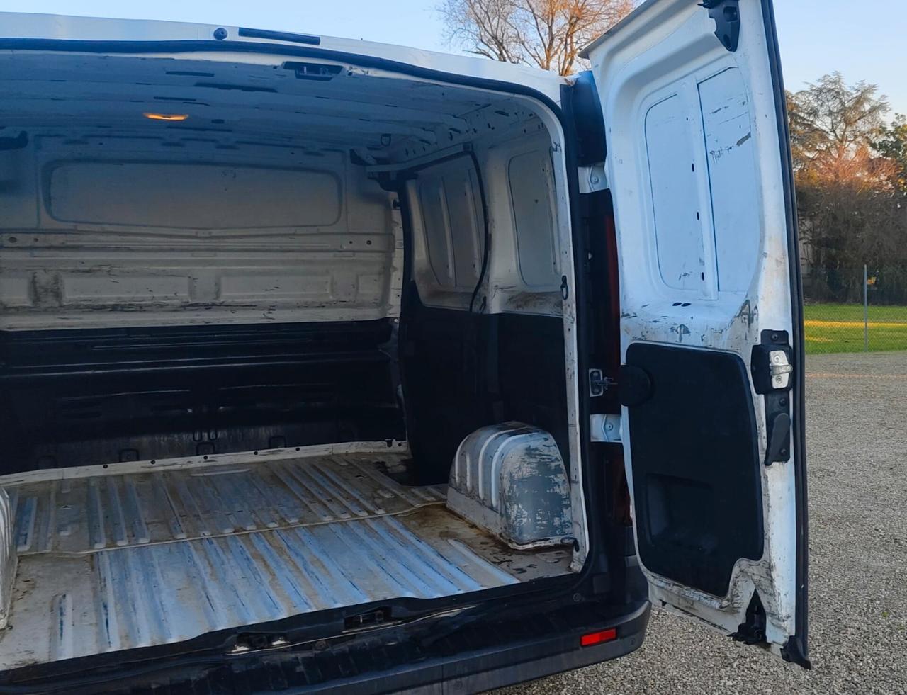 Renault Trafic T27 1.6 dCi 95CV S&S PC-TN Zen