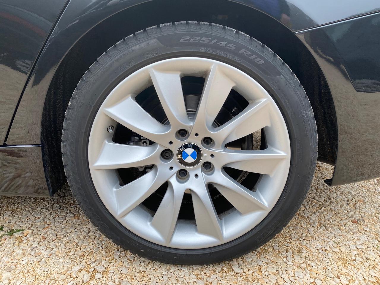 BMW 318 D TOURING MODERN - GANCIO TRAINO