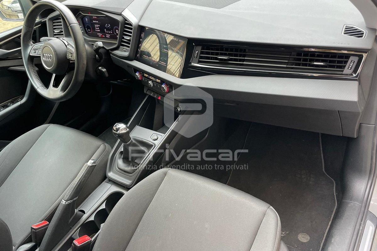 AUDI A1 SPB 25 TFSI Identity Black