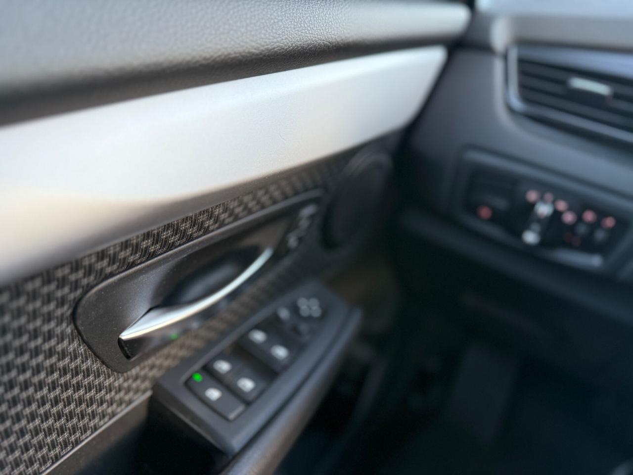 Bmw 216 216d Active Tourer Luxury