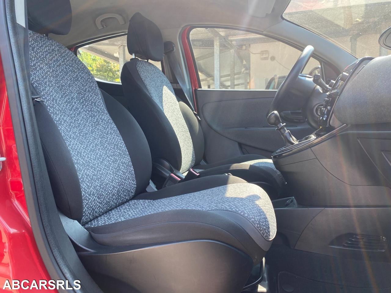 LANCIA - Ypsilon - 1.2 69 CV 5p. S&S Platinum - NE