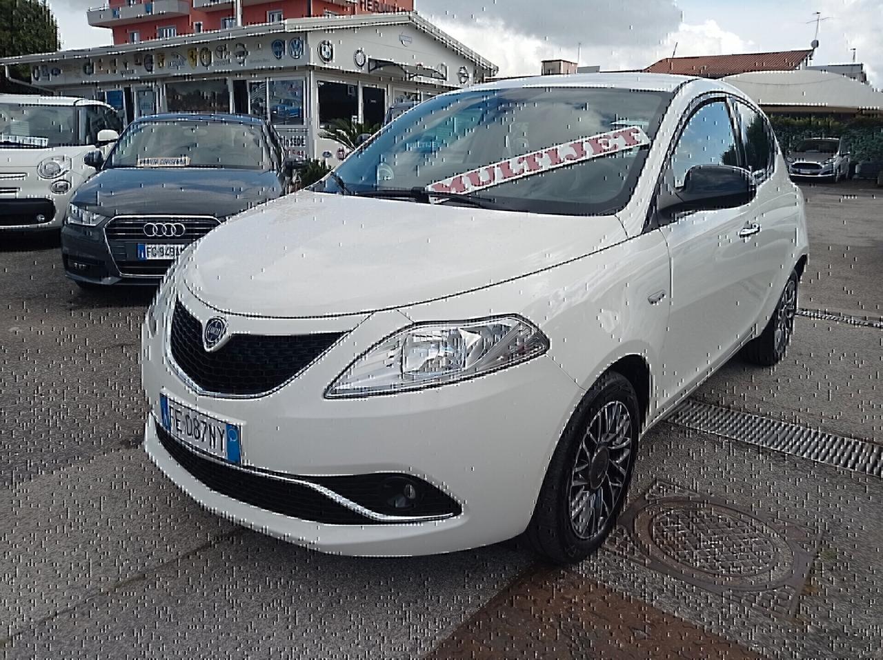 Lancia Ypsilon 1.3 MJT 95 CV 5 porte S&S Gold